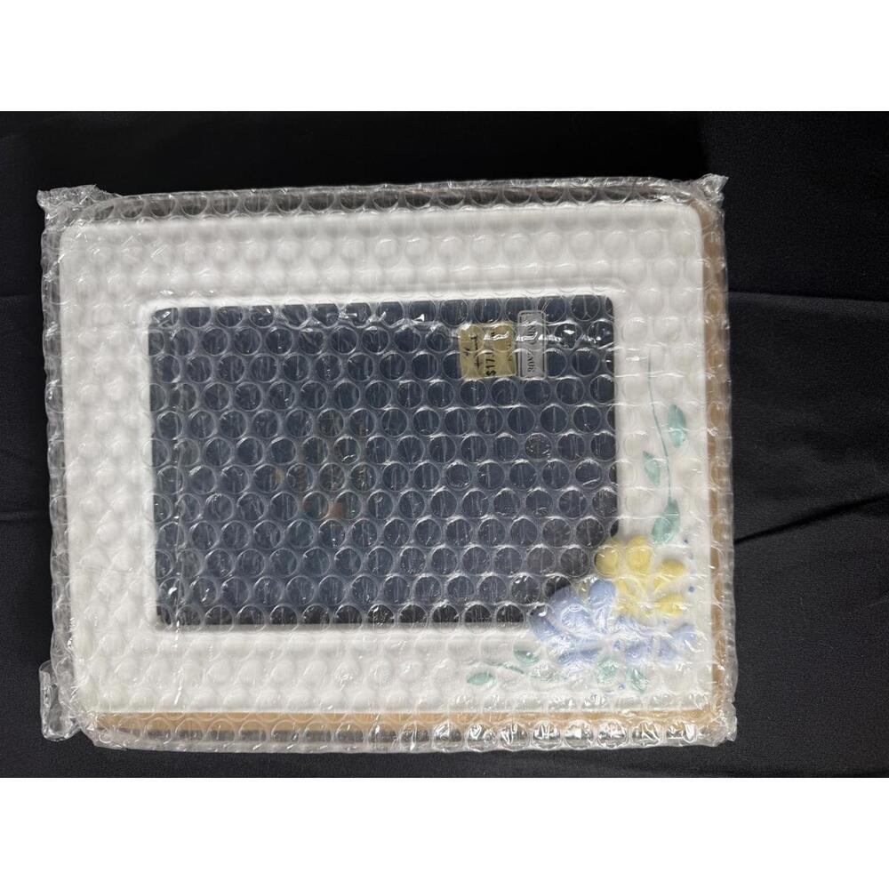 Vintage Hallmark Ceramic Picture Frame w/ yellow/blue flowers. BRAND NEW IN‎ BOX